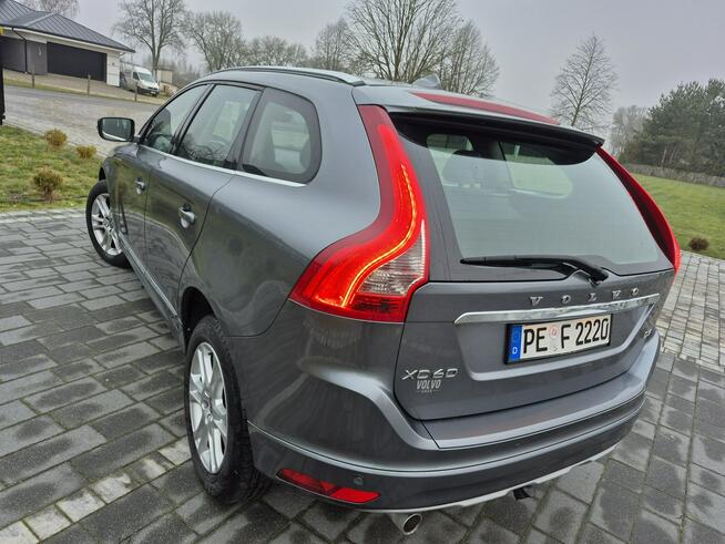 Volvo XC 60 xenon navi automat grzane fotele