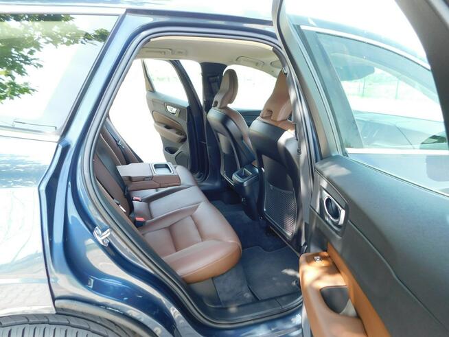 Volvo XC 60 z Gwarancją Skóra Model 2020r