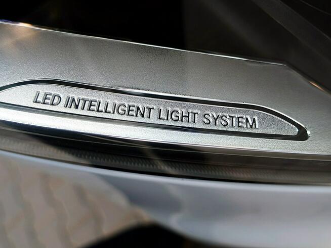 Mercedes V 300 DŁUGI 239KM AIRMATIC 4Matic 7OS. Gwar. FABRYCZNA Kraj 1wł Bezwyp F23%