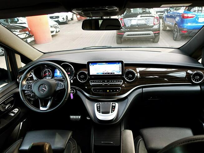 Mercedes V 300 DŁUGI 239KM AIRMATIC 4Matic 7OS. Gwar. FABRYCZNA Kraj 1wł Bezwyp F23%