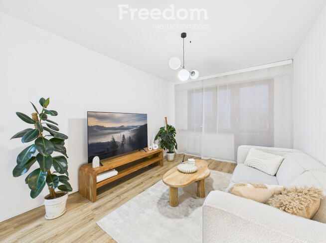 Stylowe mieszkanie po generalnym remoncie | Balkon