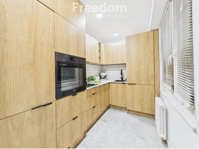 Stylowe mieszkanie po generalnym remoncie | Balkon