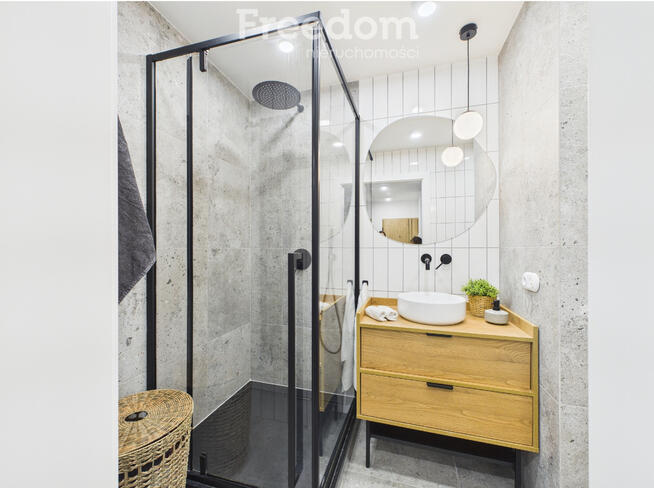 Stylowe mieszkanie po generalnym remoncie | Balkon