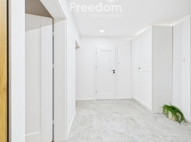 Stylowe mieszkanie po generalnym remoncie | Balkon