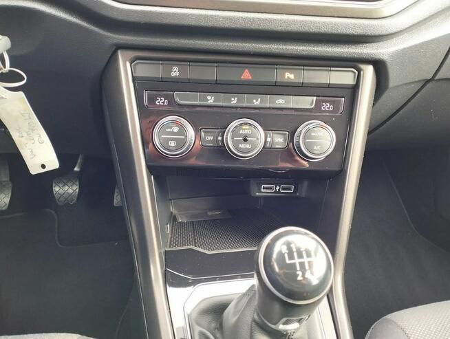Volkswagen T-Roc 1.5 TSI Zarejestrowany 150 KM Przebieg 75 061km Serwisowany