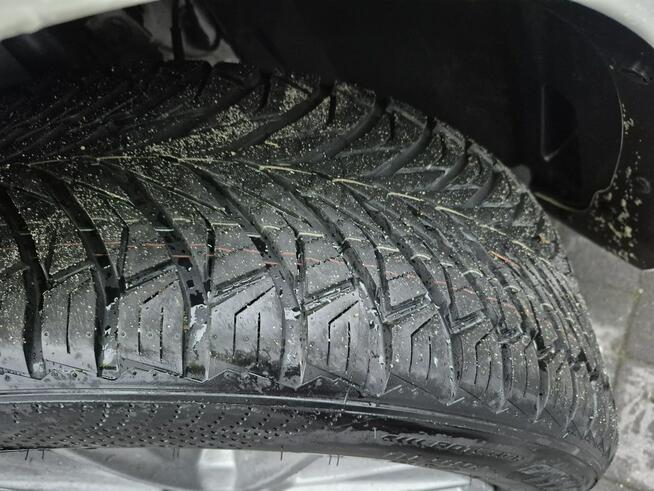 Ford Kuga ledy navi manual lift bez rdzy