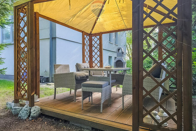 Dom z ogrodem przy lesie, Polesie – 5 pokoi, garaż