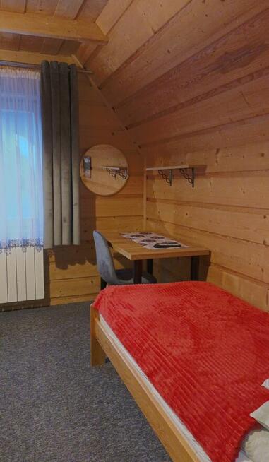 Noclegi obok wyciagu wolne terminy na ferie 2025