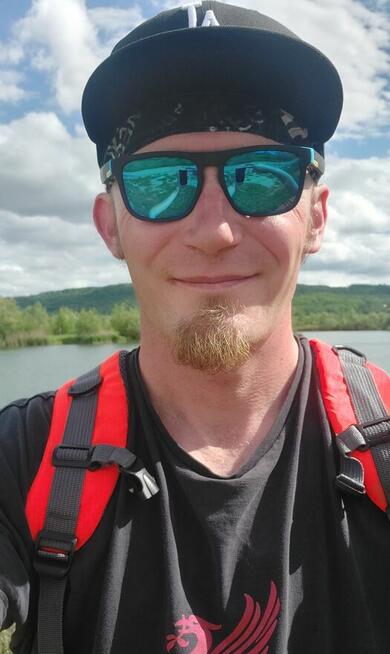 Wrażliwy 36 latek szuka swej bratniej duszy