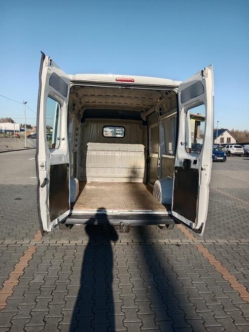 Sprzedam samochód dostawczy