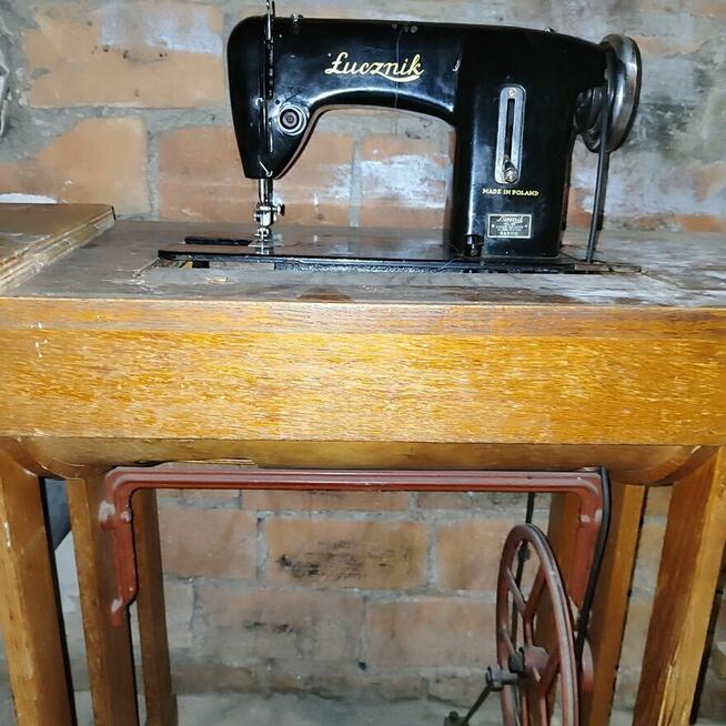 Maszyna do szycia Łucznik