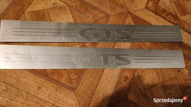 Oryginalne nakładki progowe GTS Opel Vectra C / Signum