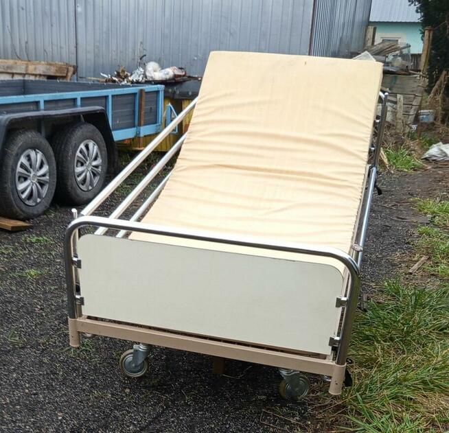 Łóżko rehabilitacyjne / szpitalne