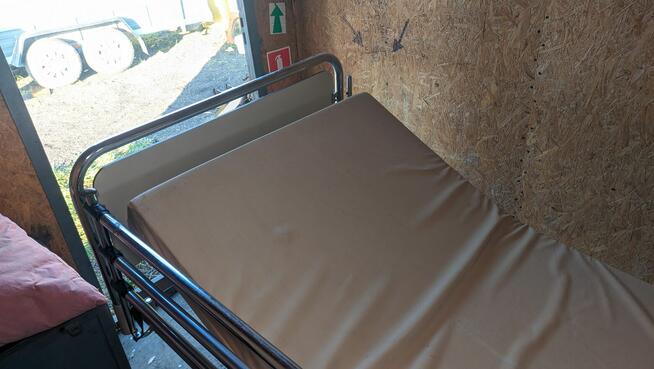 Łóżko rehabilitacyjne / szpitalne