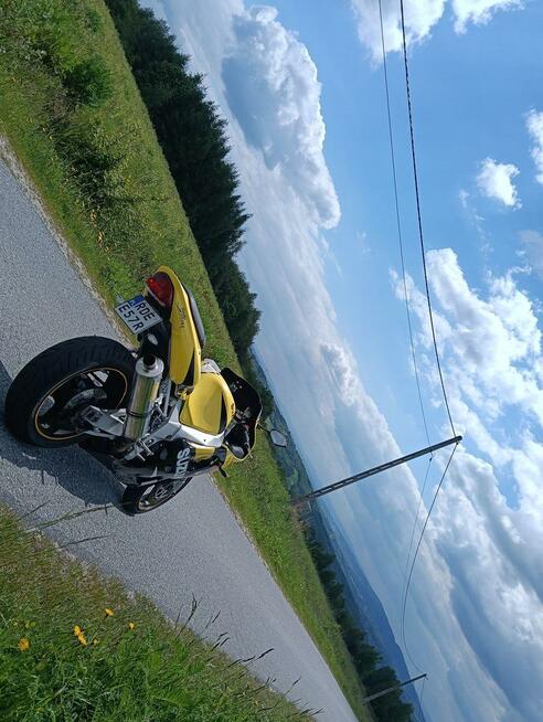 Suzuki GSX-R 750 2002 rok