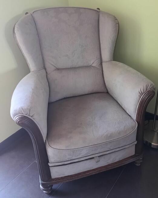 Niesamowicie wygodny, piekny fotel