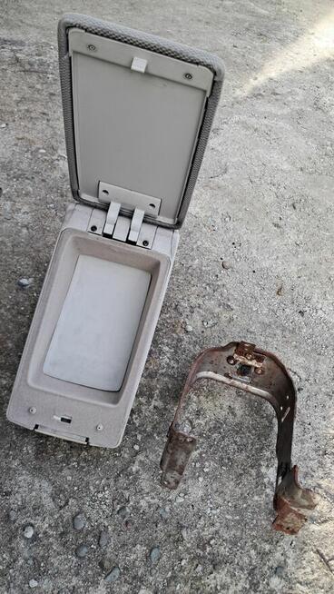 Sprzedam Podłokietnik fiat stilo