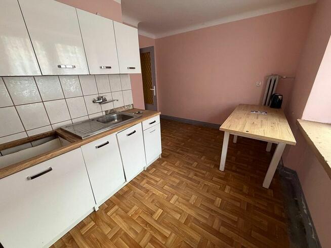 Mieszkanie o pow. 78.80m2, parter, do remontu, ul. Fabryczna