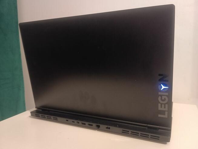 Lenovo Y540-17IRH/17,3FULLHD IPS/i7-9750H/Windows 11/16GB