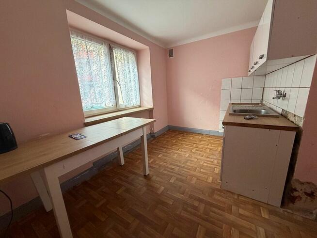 Mieszkanie o pow. 78.80m2, parter, do remontu, ul. Fabryczna