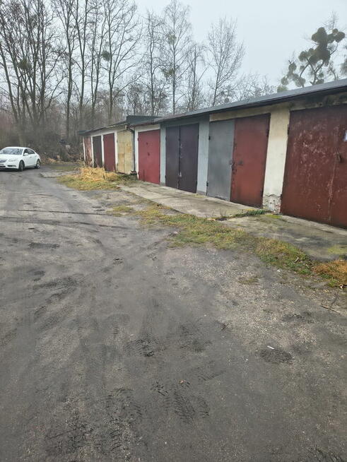 Garaż na sprzedaż