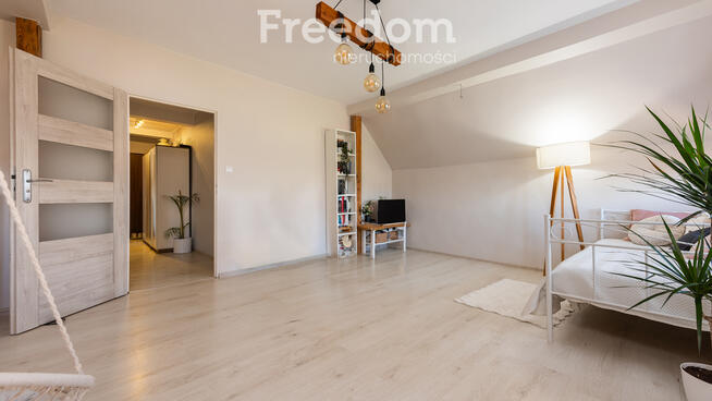 Przytulne mieszkanie z ogrodem, garażem i piwnicą