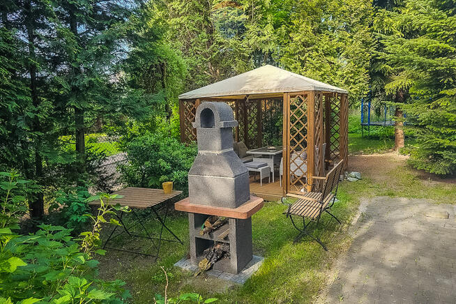 Dom z ogrodem przy lesie, Polesie – 5 pokoi, garaż