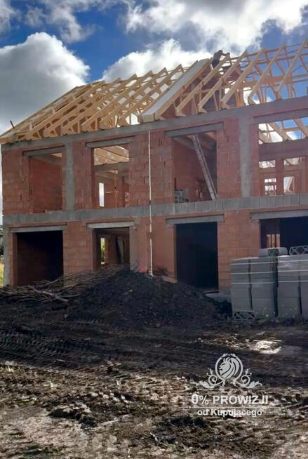 Dom w zab. bliźniaczej o pow. uż.105,27 z garażem+16,10m2/Iwiny