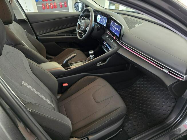 Hyundai Elantra Gwarancja, Pierwszy właściciel, Bezwypadkowy, Idealny