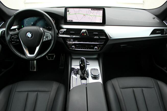 BMW 518 Salon PL FV23% Skóra Nawigacja LED Ambient Serwis ASO Gwarancja