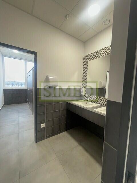 Sklep internetowy ,biuro, laboratorium, dostep24h