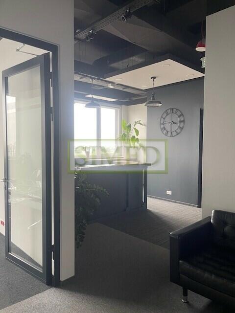 Biuro 44m 2 , duży pokój w byłej fabryce Włochy