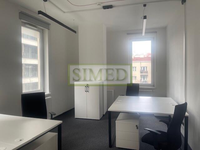 Biuro nowoczesna aranżacji dopasowane do Najemcy