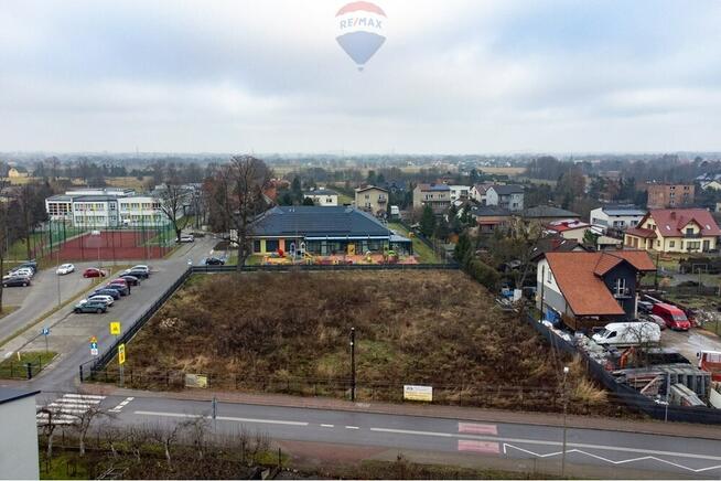 Idealna działka w Brzezince – centrum w zasięgu