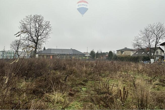 Idealna działka w Brzezince – centrum w zasięgu