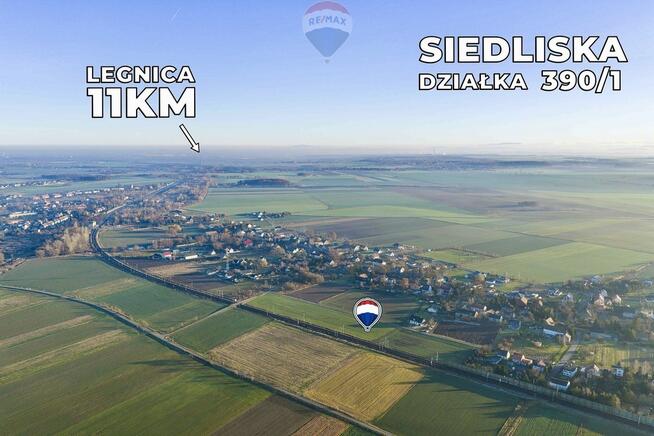Działka 2.500 m², możliwość zabudowy mieszkaniowej