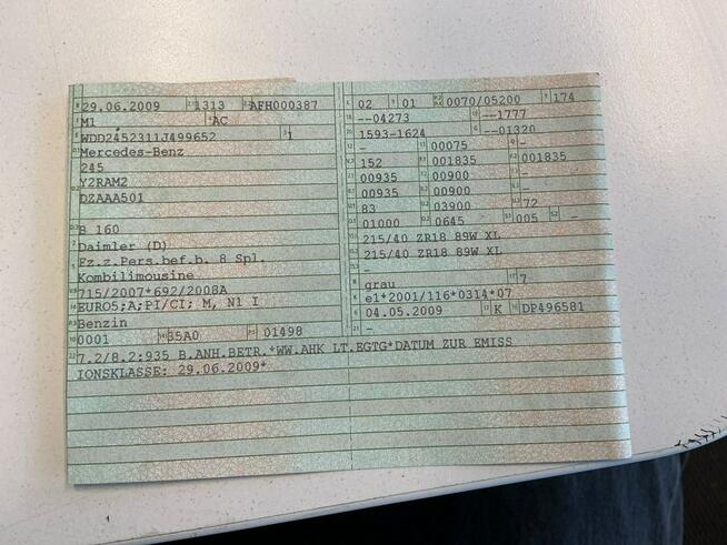 Mercedes B 200 Niski przebieg, manual, parktronik p/t, podgrzewane fotele, isofix