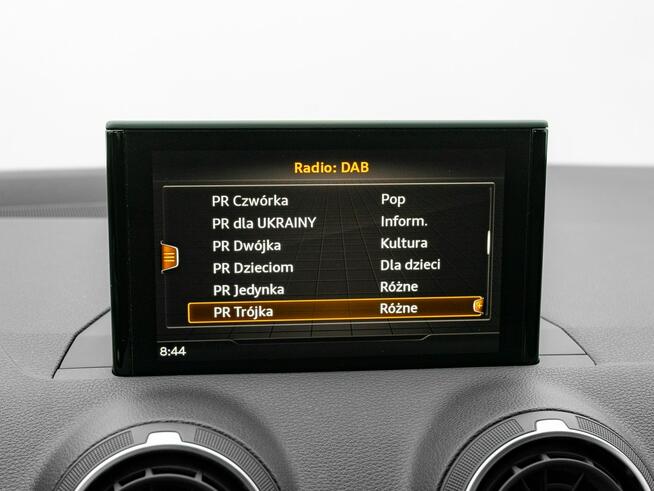 Audi Q2 WZ424GW#35 TFSI S tronic Cz.park LED 2 stref klima Salon PL VAT23%