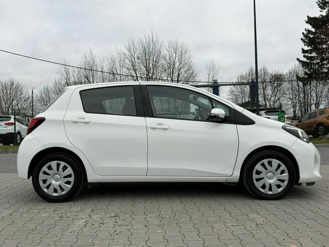 Toyota Yaris 1.0 / 70KM Klimatyzacja Duże Radio Dotykowe 61Tys KM Przebiegu