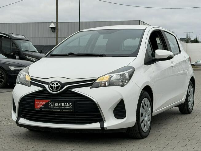 Toyota Yaris 1.0 / 70KM Klimatyzacja Duże Radio Dotykowe 61Tys KM Przebiegu