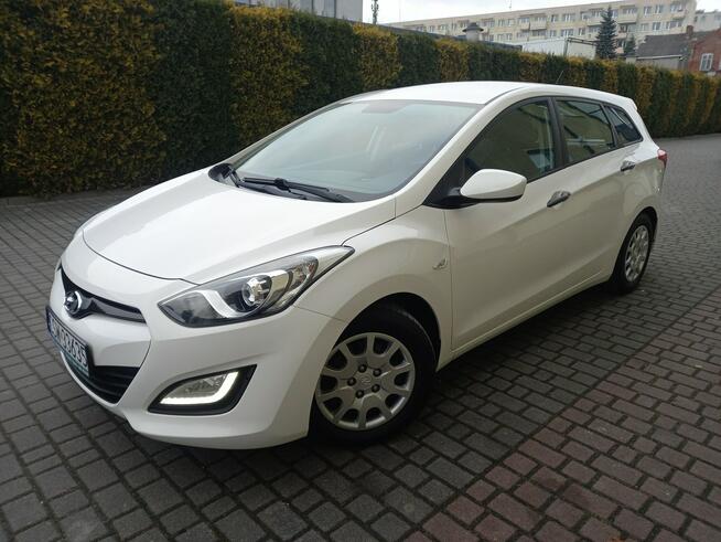 Hyundai i30 Benzyna Gaz LPG Klimatronik Grzane Fotele Bezwypadkowy Bardzo Zadbany