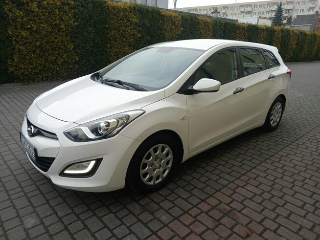 Hyundai i30 Benzyna Gaz LPG Klimatronik Grzane Fotele Bezwypadkowy Bardzo Zadbany