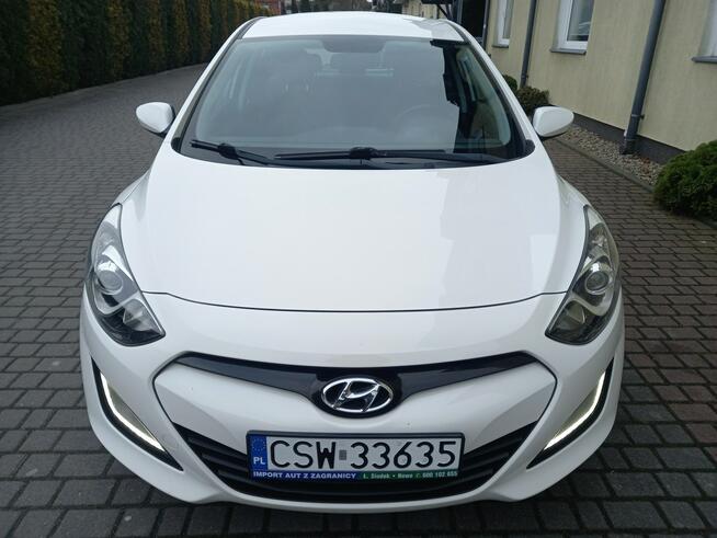 Hyundai i30 Benzyna Gaz LPG Klimatronik Grzane Fotele Bezwypadkowy Bardzo Zadbany