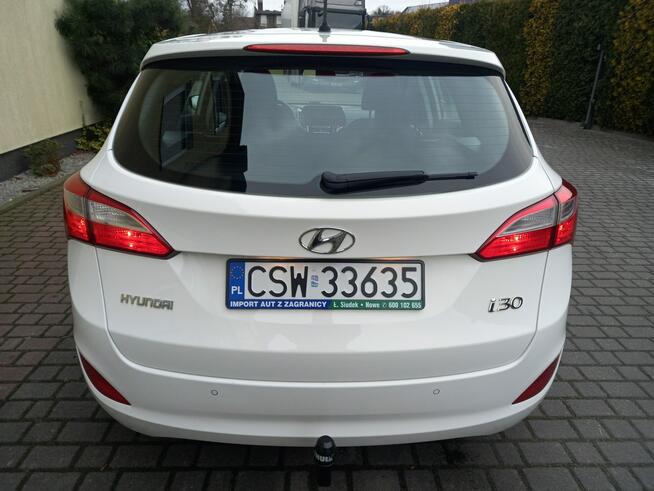Hyundai i30 Benzyna Gaz LPG Klimatronik Grzane Fotele Bezwypadkowy Bardzo Zadbany