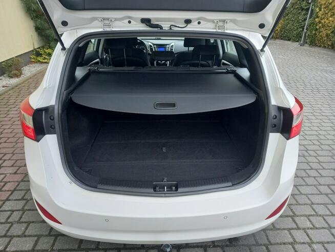 Hyundai i30 Benzyna Gaz LPG Klimatronik Grzane Fotele Bezwypadkowy Bardzo Zadbany