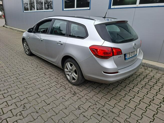 Opel Astra 1.7 diesel klimatyzacja ważne opłaty