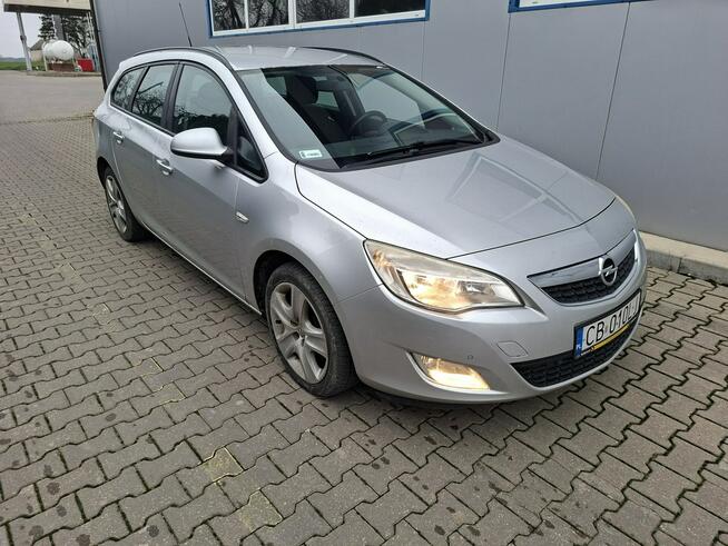 Opel Astra 1.7 diesel klimatyzacja ważne opłaty