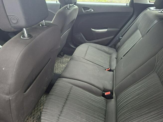 Opel Astra 1.7 diesel klimatyzacja ważne opłaty