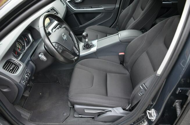 Volvo V60 1.6D2 114KM Serwis Lift LED Navi Start/Stop