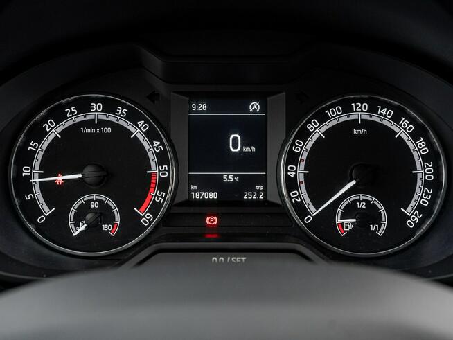 Škoda Octavia 1.6 TDI Ambition 2 stref klima Cz.park Bluetooth Salon PL